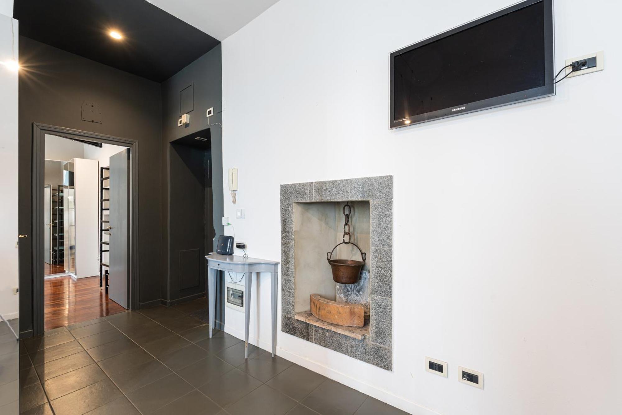 Spacious Onebedroom Navigli - Mirable Pm Милан Экстерьер фото