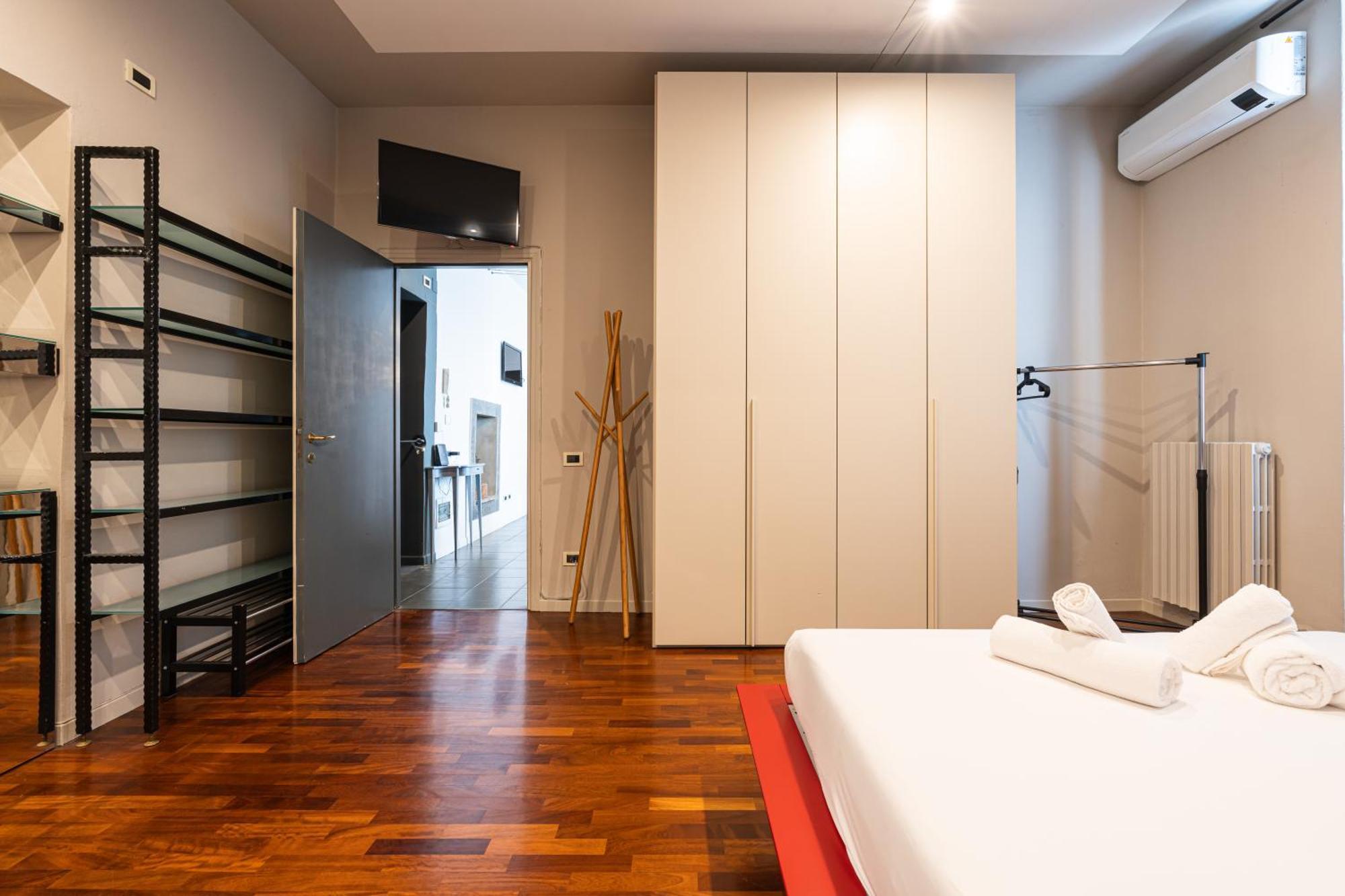 Spacious Onebedroom Navigli - Mirable Pm Милан Экстерьер фото